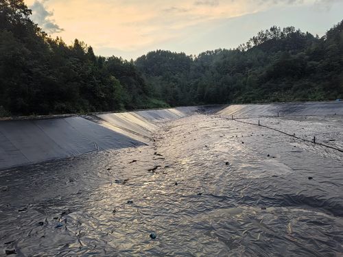 último caso de la compañía sobre Proyecto de desvío de agua de lluvia y aguas residuales de Hunan