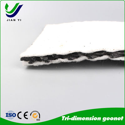 Geocomposito con excelente resistencia a los rayos UV y a los productos químicos