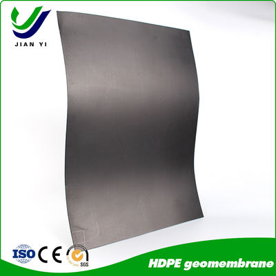 Geomembrana de resistencia química superior para estanques de contención de metales pesados