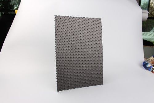 Geomembrana lisa de HDPE con alto coeficiente de fricción