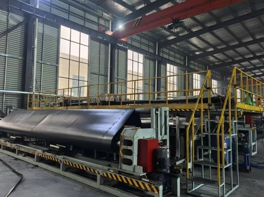 Geomembrana con texturas de HDPE de negro de carbono 2.0-3.0% para la prevención de sustancias nocivas en el almacenamiento de relaves