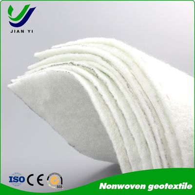 100-800 g/m2 Geotextil de fibras básicas con alta permeabilidad al agua Filtración de drenaje Mejorar la calidad del proyecto y reducir los costes de construcción