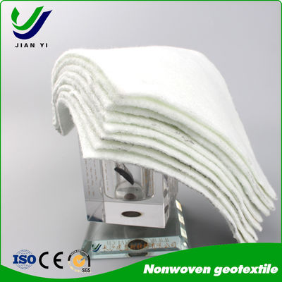 Resistencia a los rayos UV Fibra de base Geotextil Permeable al agua 100-800 gramos/m2