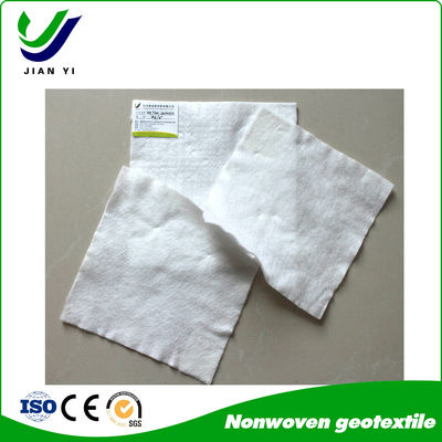 Geotextil de fibra de grapa de peso ligero y blanco con excelente función de filtración