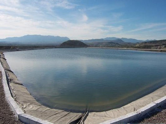 Diseñado para la seguridad: Soluciones de geomembrana de HDPE de alto rendimiento para la contención de estanques de relaves y la protección ambiental