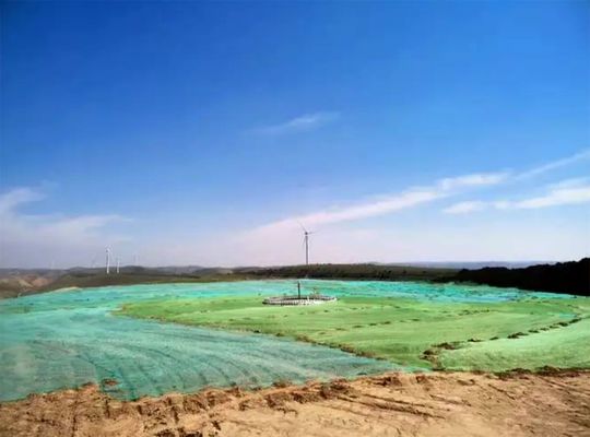 Los revestimientos de geomembrana de HDPE: la última barrera de contención para el almacenamiento de ceniza de mosca y yeso de planta de energía