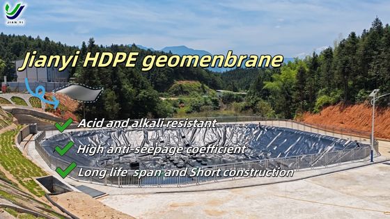 Geomembrana lisa de HDPE impermeable con estabilidad química y durabilidad para una protección duradera